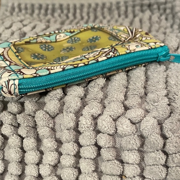 Vera Bradley - ID Wallet - Coin Purse with Paisley pattern - Picture 11 of 13